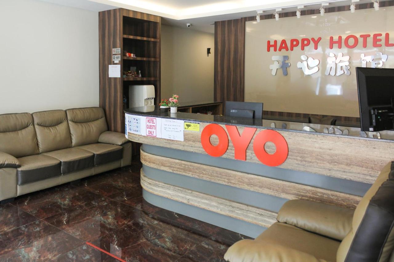 Oyo 90027 Happy Hotel Johor Bahru Esterno foto